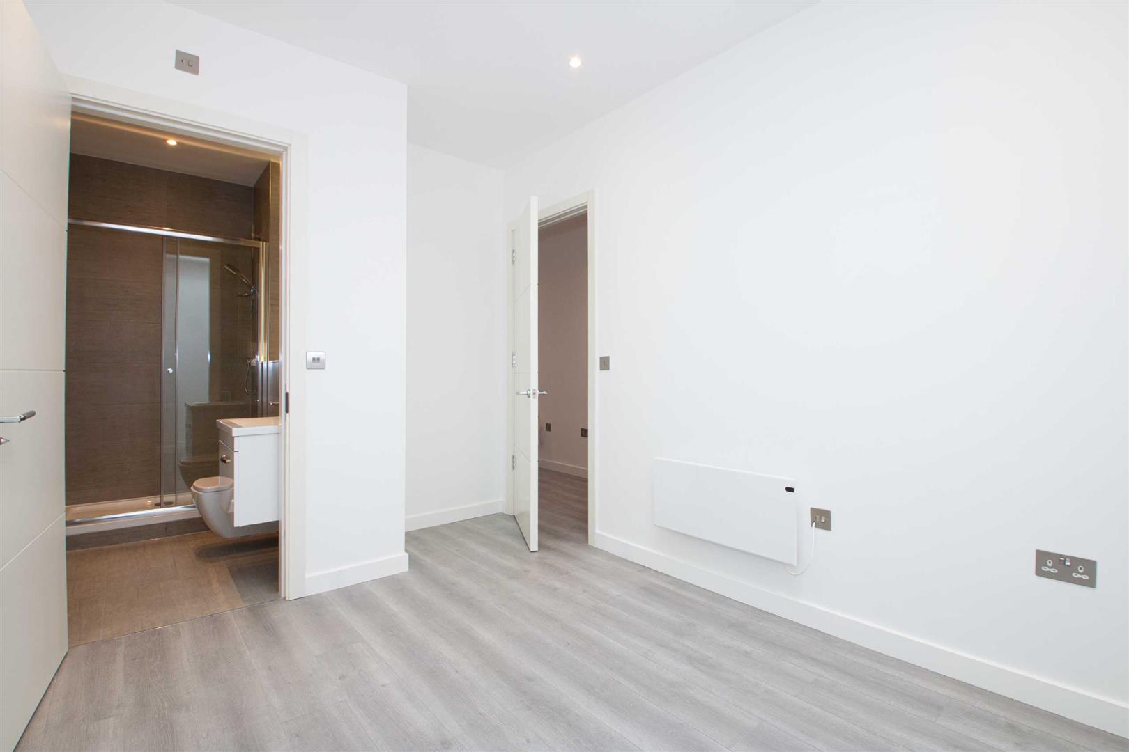 17 Capital Drive, Linford Wood, Milton Keynes